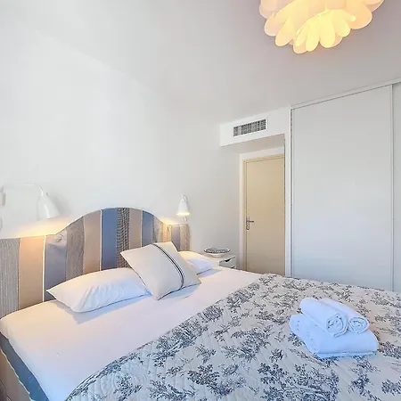 Apartment Nestor&jeeves - Vague Azur - Balcony - *
