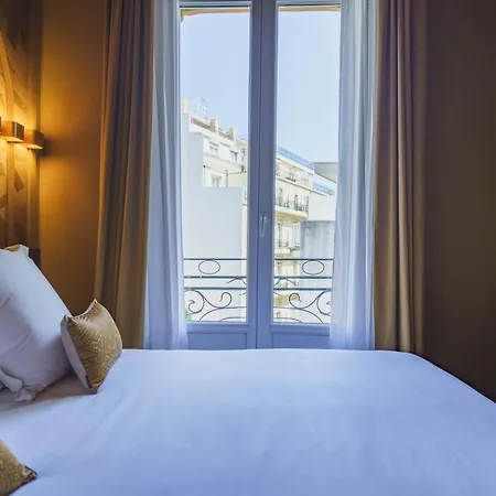 Hotel Gounod Fully Renovated 4*