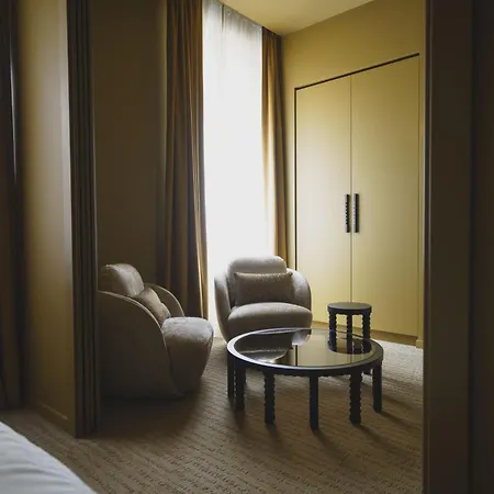 Hotel Gounod Fully Renovated