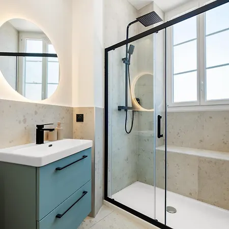 Massena Apartment *