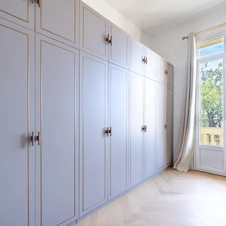 Monique - Le Luxe Proche De La Apartment *