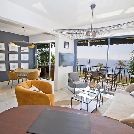 Apartment Luxury Flat Beachfront