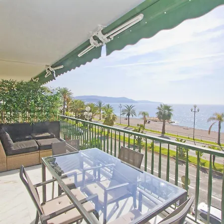 Apartment Luxury Flat Beachfront