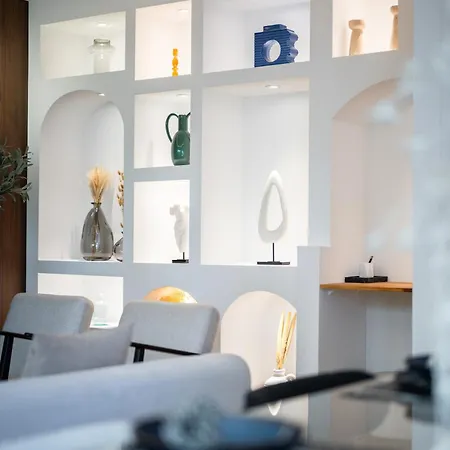 Appartement Luxueux, Spacieux Et Equipe A 5 Min Du Port *
