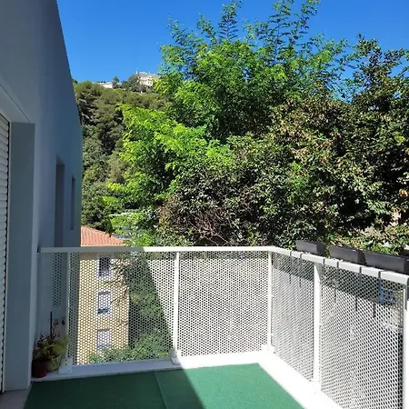 Avec Belle Terrasse * Nice