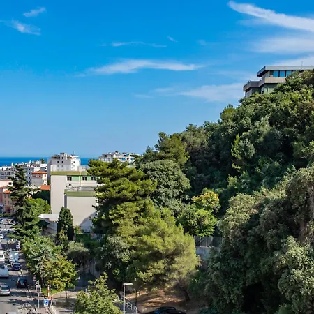 2p Bornala Vue Balcon Et Cilm Apartment *