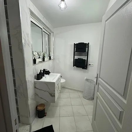 Jolie Deux Pieces Au Coeur De Apartment *