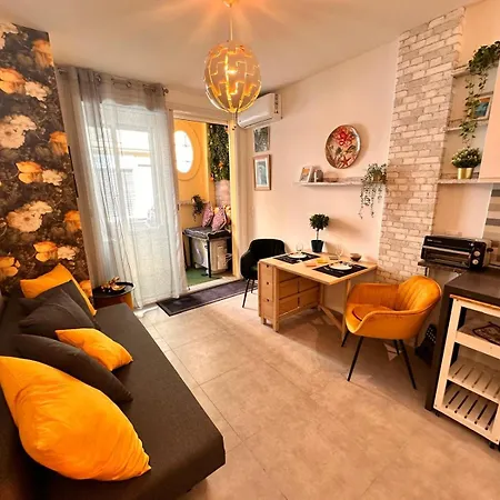 Aparthotel Coeur Delille Fshh *