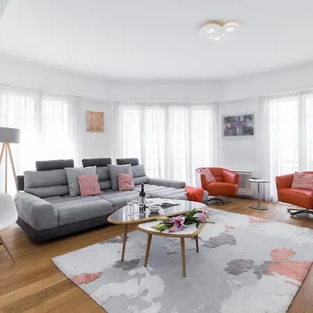 Apartment My Casa - Postes 32 - Splendid Apart City Center Close Sea