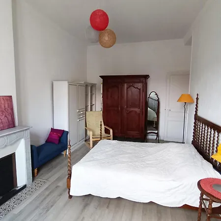 Apartment Spacious T2 Near The Historic Sites Of *