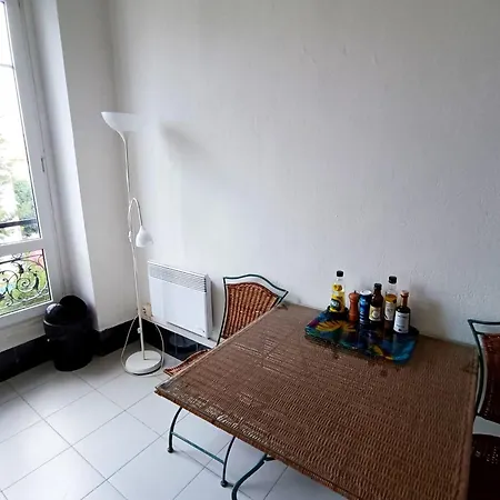 Spacious T2 Near The Historic Sites Of *