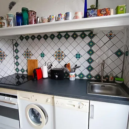 Apartment Spacious T2 Near The Historic Sites Of