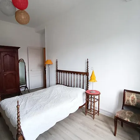 Apartment Spacious T2 Near The Historic Sites Of *