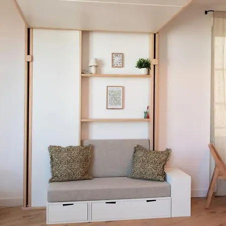 Apartment #59 Balcony 5mins Old Town & Sea Ac Wifi *