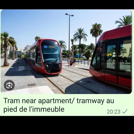 Grand Appartement, 2 Ou 3 Ou 4 Pieces, Tramway Sur Place, Proche Gare Sncf St Augustin 5 Min, Aeroport A 7 Min, Ou Allianz Riviera 10 Min, Palais Nikaia 2 Min , Supermarche Sur Place, Parking Possible Si Disponible Ou Payant A 1000 Metre Daire Nice