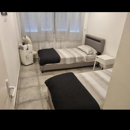 Апартаменты Grand Appartement, 2 Ou 3 Ou 4 Pieces, Tramway Sur Place, Proche Gare Sncf St Augustin 5 Min, Aeroport A 7 Min, Ou Allianz Riviera 10 Min, Palais Nikaia 2 Min , Supermarche Sur Place, Parking Possible Si Disponible Ou Payant A 1000 Metre