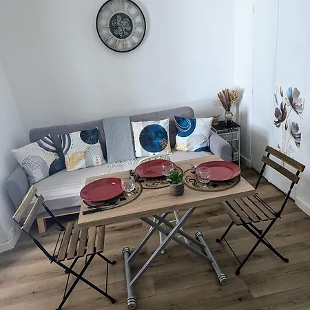 Apartment Cosy Proche Du Port