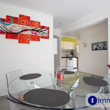 Apartment Pasteur With Parking Space