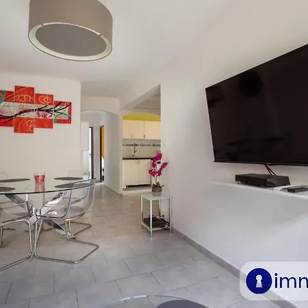 Apartment Pasteur With Parking Space *