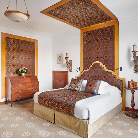 Le Negresco מלון 5*