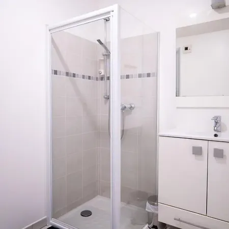 Apartment Guestready - Sejour Ideal A Saint-roch Pour 2 *