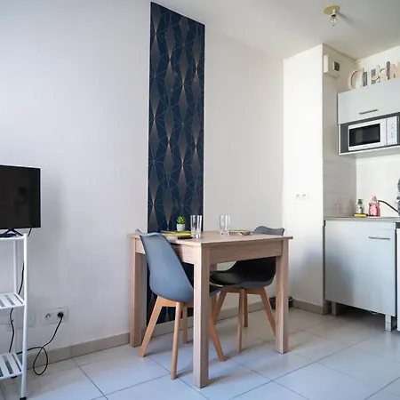 Guestready - Sejour Ideal A Saint-roch Pour 2