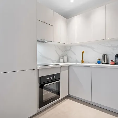 Apartment & Cosy -