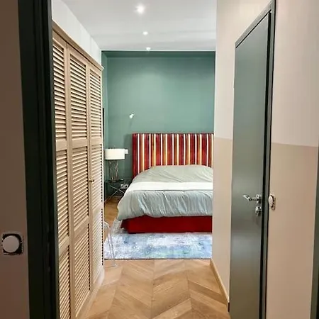 Vera Apartment