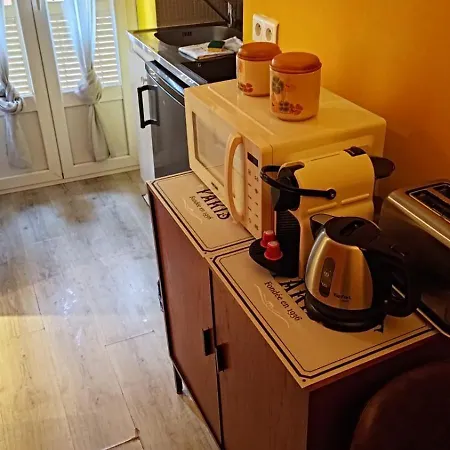 Apartment Little In Rue Biscarra