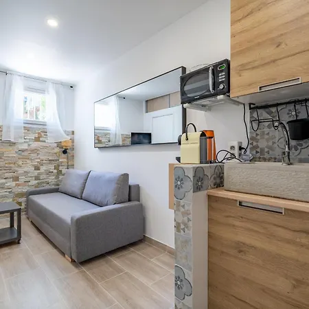 Appartement Port De Nice, Nice