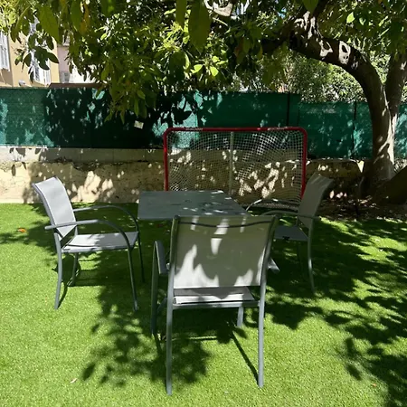 Apartment Centre 42m2 Calme Sur Jardin Nice