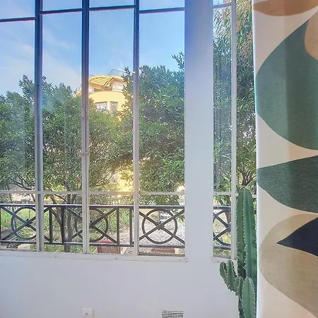 Nestor&jeeves - Bel Air - Center - Modern Apartment