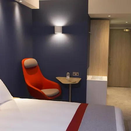 Express - - Grand Arenas By Ihg מלון ניס