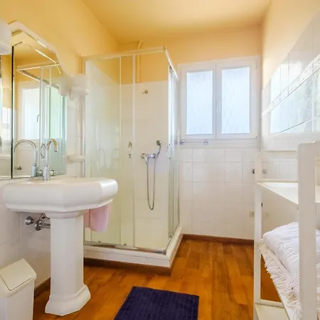 Saint-charles Apartment