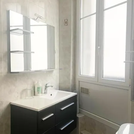 Apartment T5 Spacieux Centre Nice
