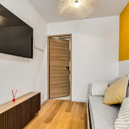 Apartment Lavie Maison Trio Seaside With Sauna And Hot Tub Nice