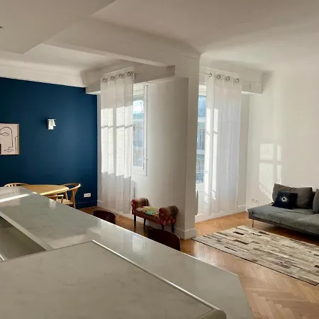 Bel Au Coeur Du Carre D'or Massena Apartment