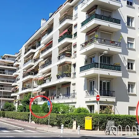 Luxueux Appartement, Carre D'or, Square Mozart Apartment Nice