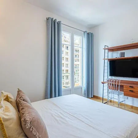 Days Promenade Apartment Nice