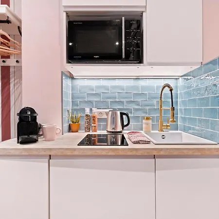 Renting - Spitalieri - Chic & Cosy Art Deco Nest Etoile Lägenhet *