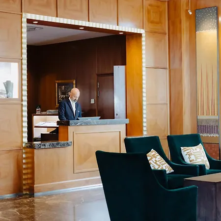 Hyatt Regency Palais De La Méditerranée Hotel