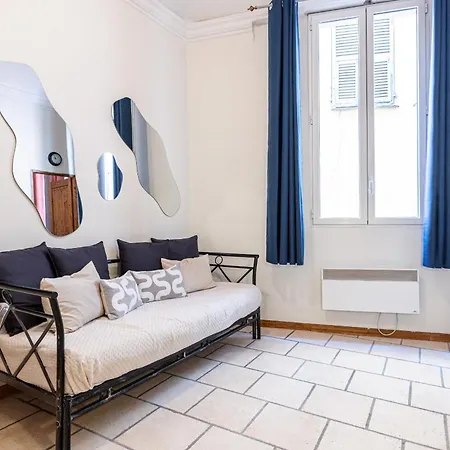 Apartment 2 Bdr Heart Old Town