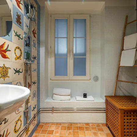 Apartment 2 Bdr With Independent - Old Town Nice