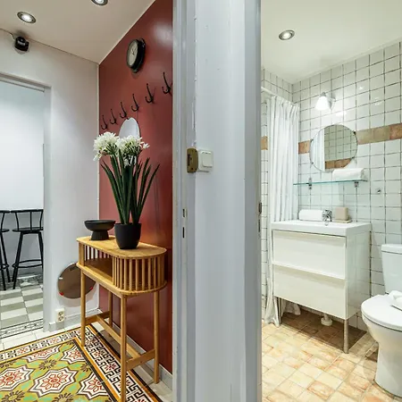 2 Bdr With Independent - Old Town Apartment