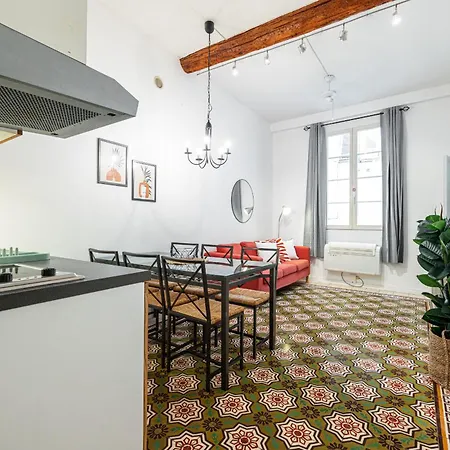 2 Bdr With Independent - Old Town Apartment Nice