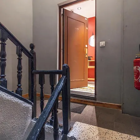 Apartment 2 Bdr With Independent - Old Town Nice