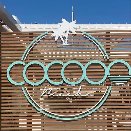 Luxury On Promenade Des In Apartment
