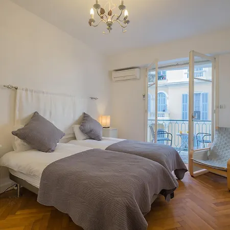 Luxury On Promenade Des In Apartment *