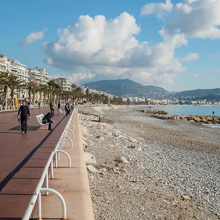 Luxury On Promenade Des In Apartment Nice