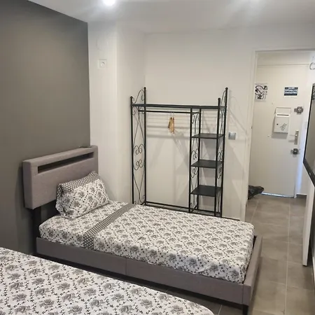 Privative Renove 2024, Climatisation, Tramway Sur Place , 12 Min Centre, 16 Min Plage, Apercu Lateral Mer, 2 Wc Avec 2 Salle De Bain, Private Renovated 2024, Air-conditioned , Tram On Spot, 2 Toilets And 2 Bathrooms *